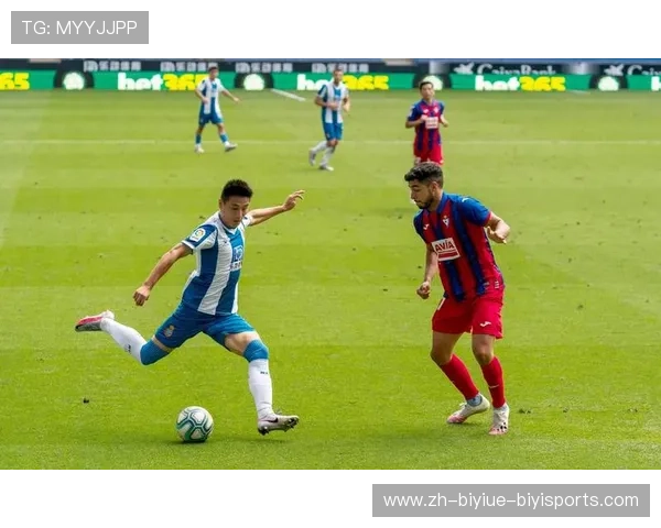 西甲联赛33回放集锦 精彩瞬间与战术回顾 西甲联赛33回放集锦 精彩瞬间与战术回顾