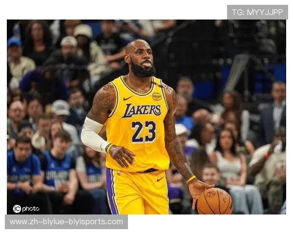 重温经典瞬间詹姆斯对阵魔术霸气灌篮集锦与赛事复盘 重温经典瞬间詹姆斯对阵魔术霸气灌篮集锦与赛事复盘